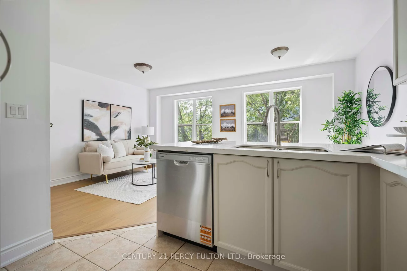 5980, Whitehorn, East Credit, Mississauga