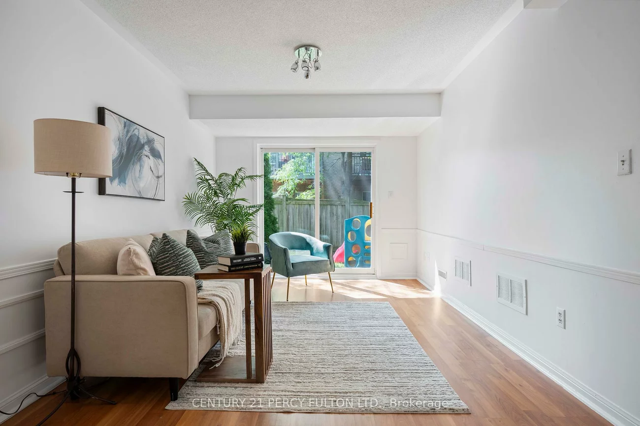 5980, Whitehorn, East Credit, Mississauga