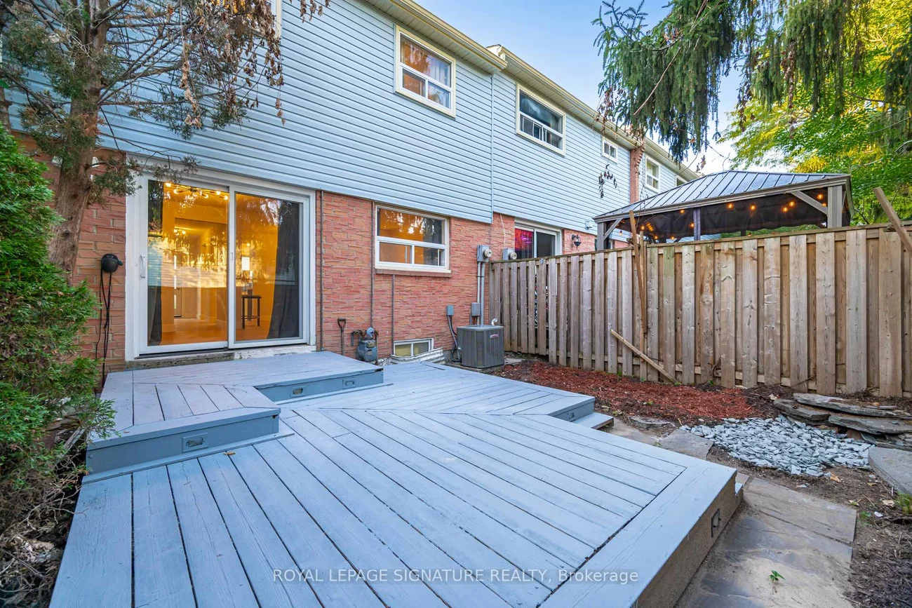 1055, Shawnmarr, Port Credit, Mississauga
