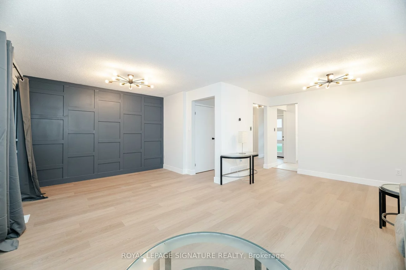 1055, Shawnmarr, Port Credit, Mississauga