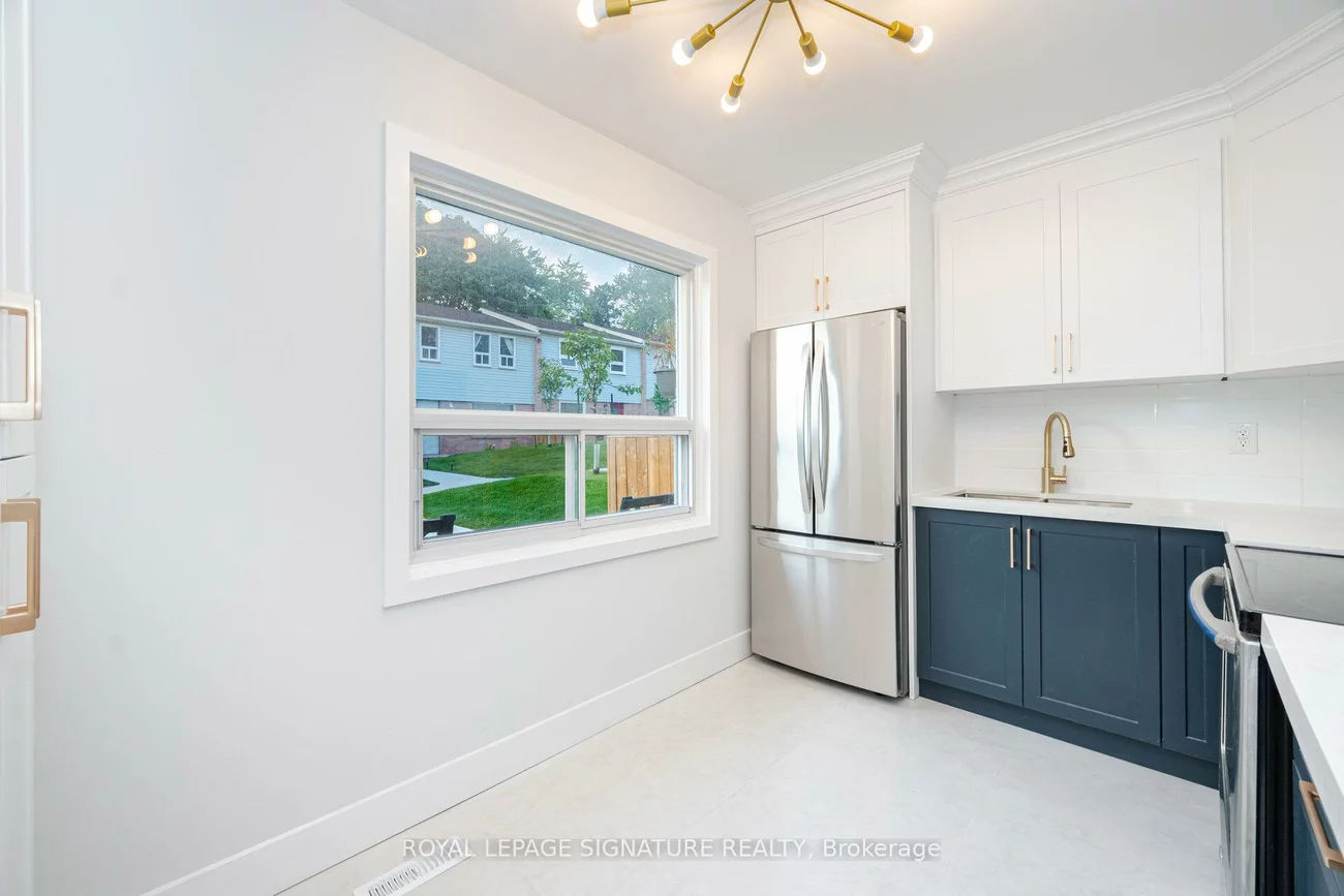 1055, Shawnmarr, Port Credit, Mississauga
