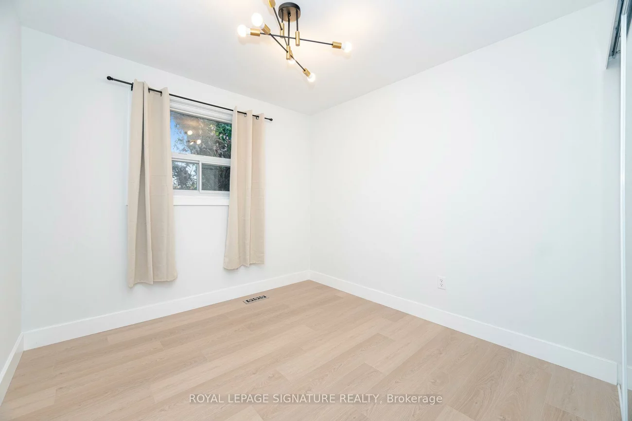 1055, Shawnmarr, Port Credit, Mississauga