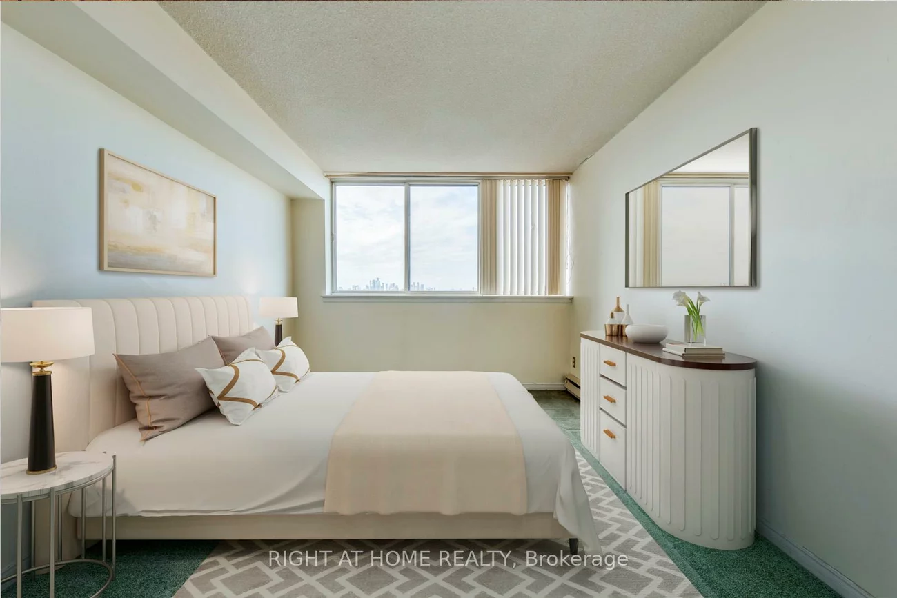 1360, Rathburn, Rathwood, Mississauga