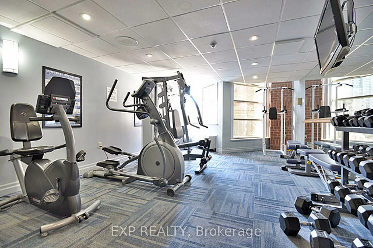 25, Fairview, Fairview, Mississauga