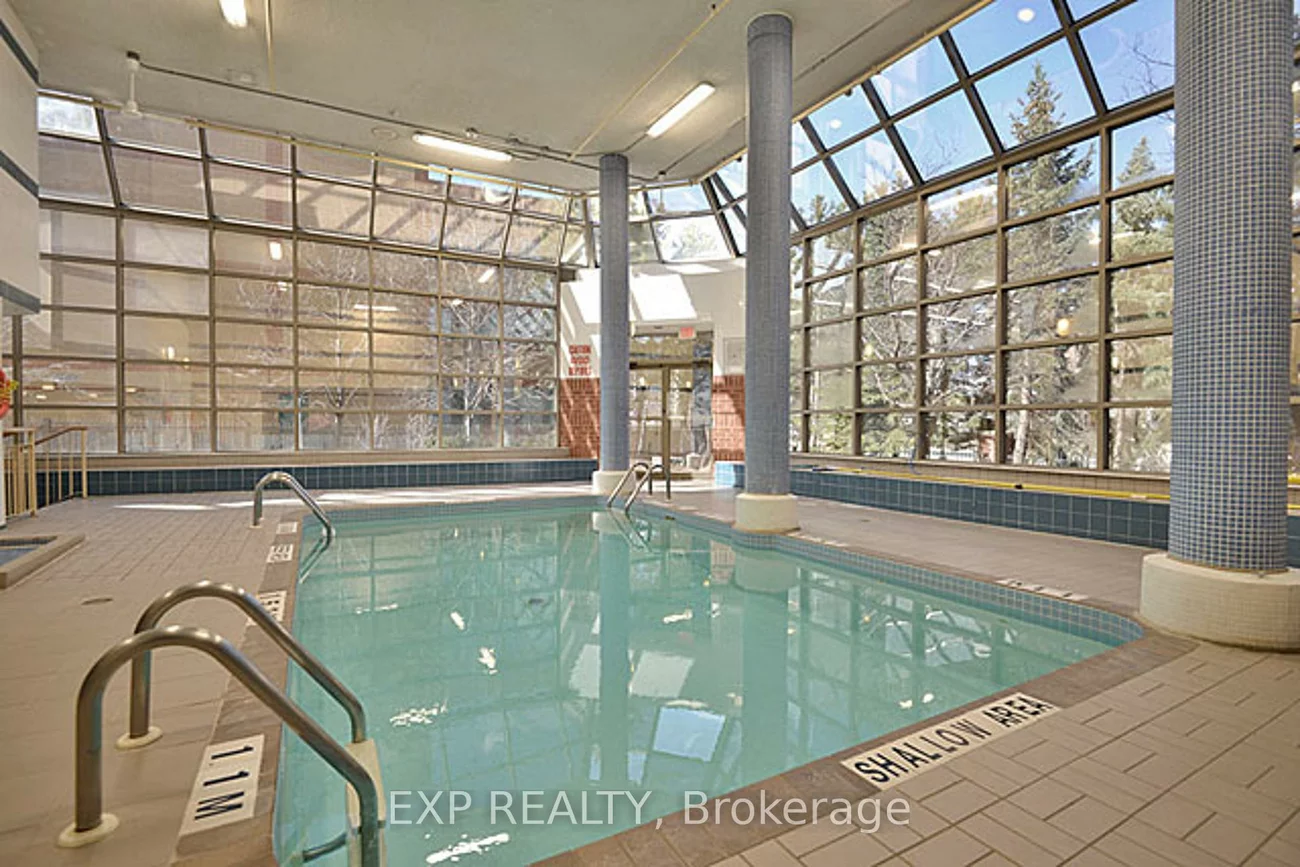 25, Fairview, Fairview, Mississauga