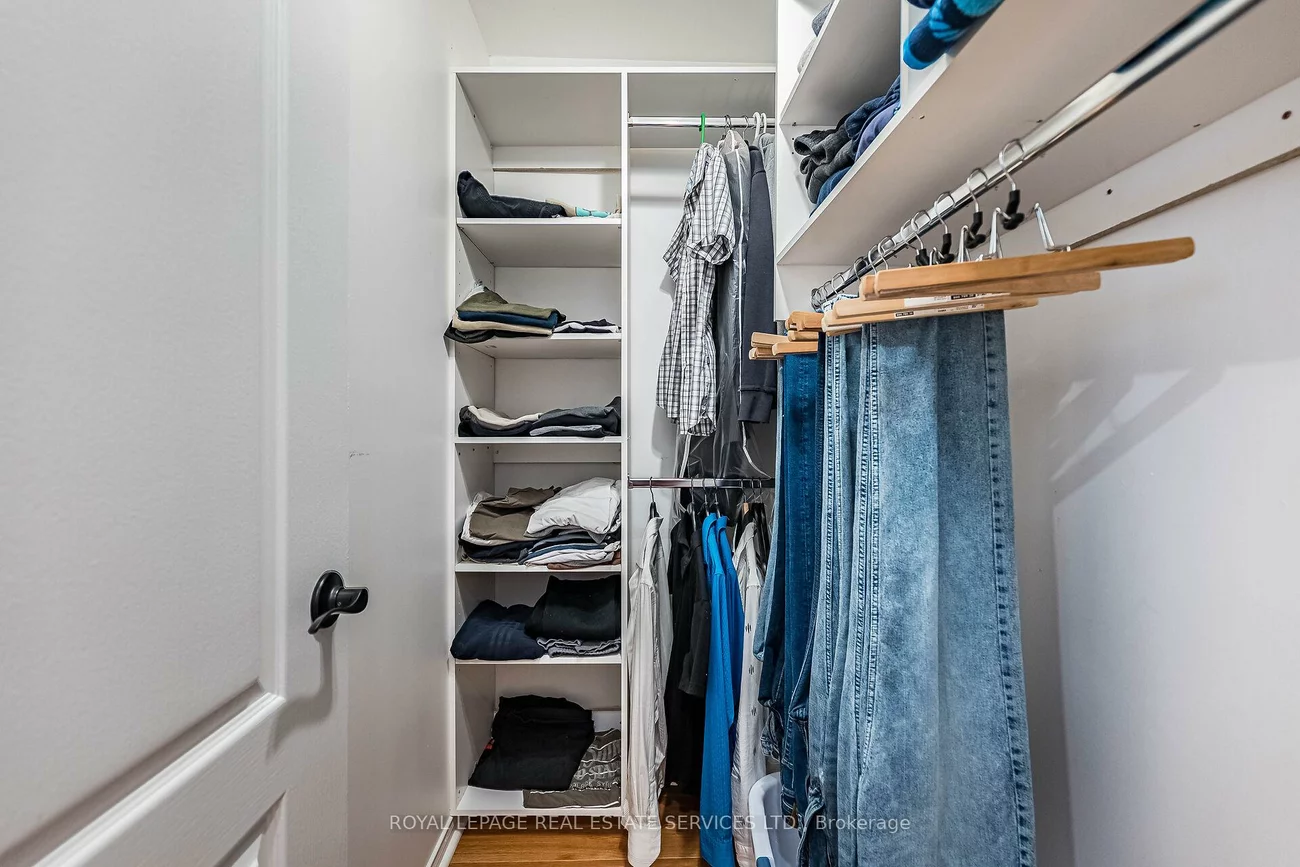 1588, South Parade, East Credit, Mississauga