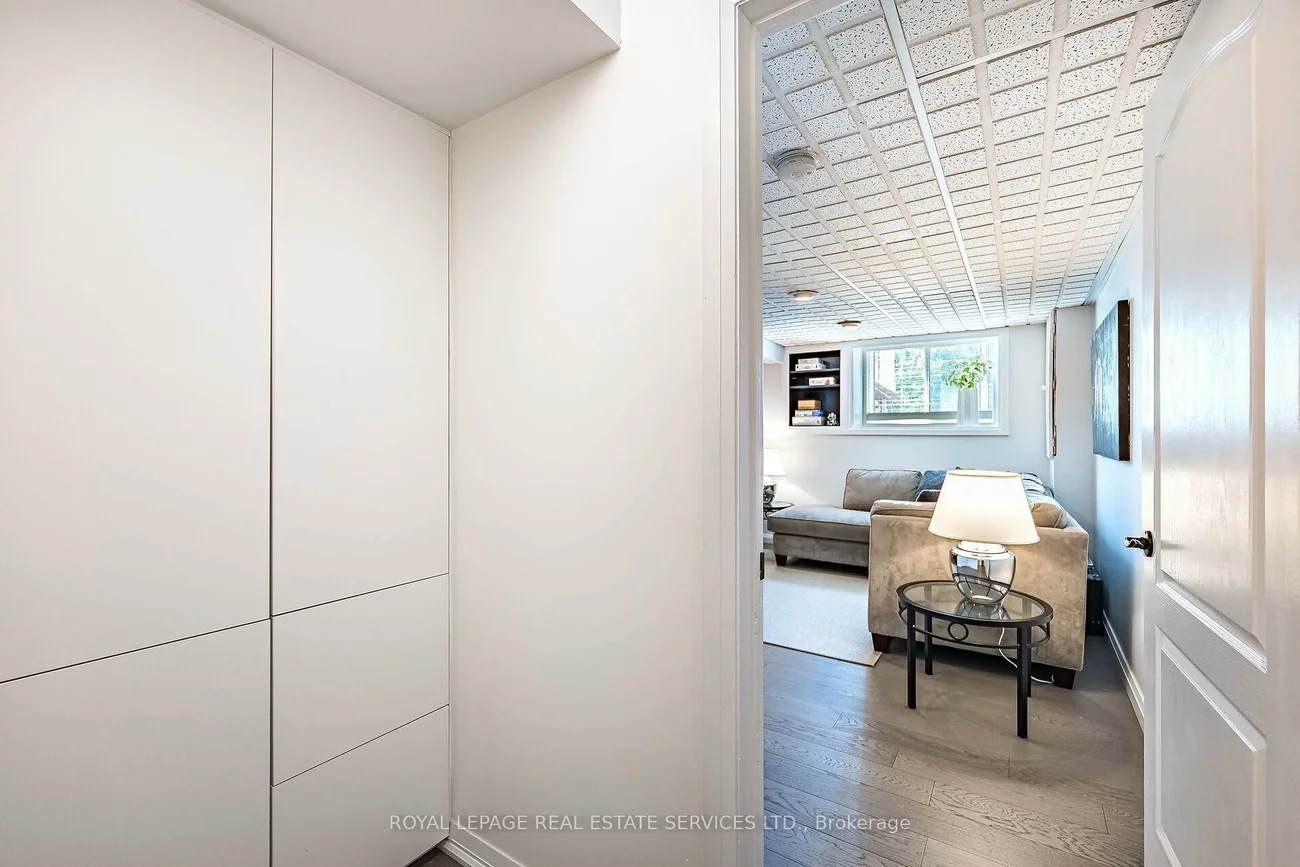1588, South Parade, East Credit, Mississauga