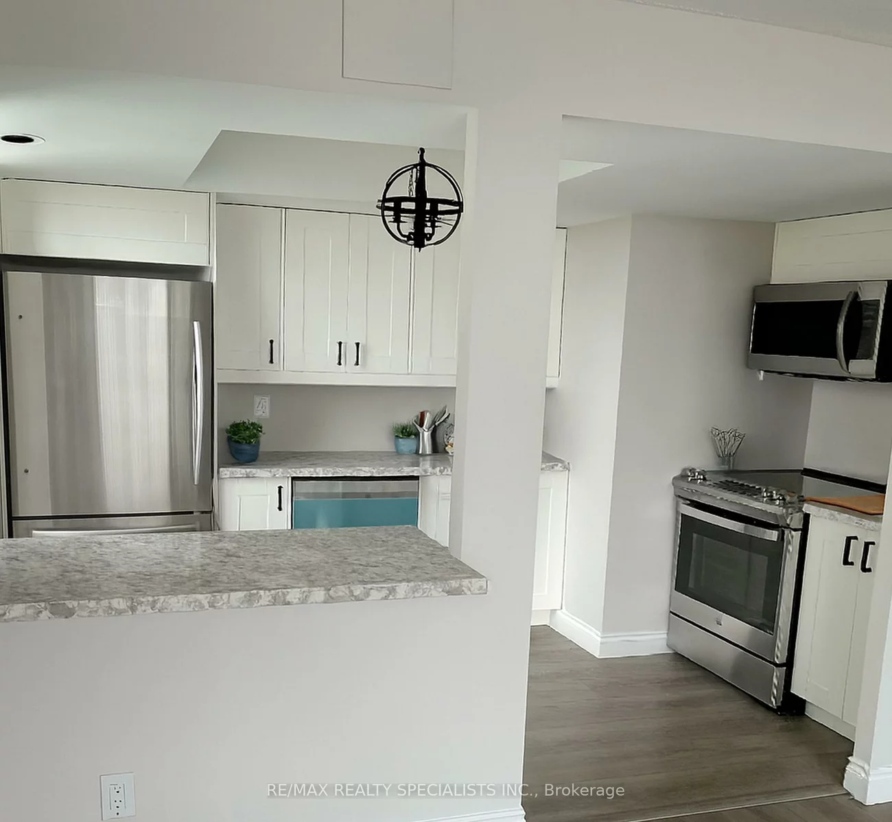 4460, Tucana, Hurontario, Mississauga