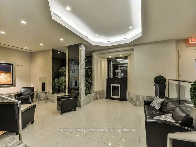 4460, Tucana, Hurontario, Mississauga