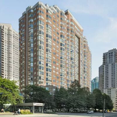 325, Webb, City Centre, Mississauga