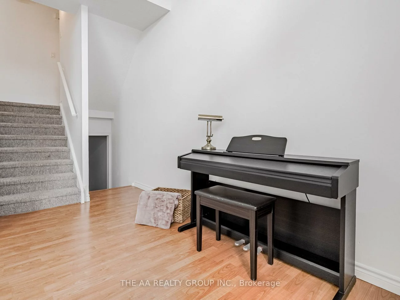 180, Mississauga Valley, Mississauga Valleys, Mississauga