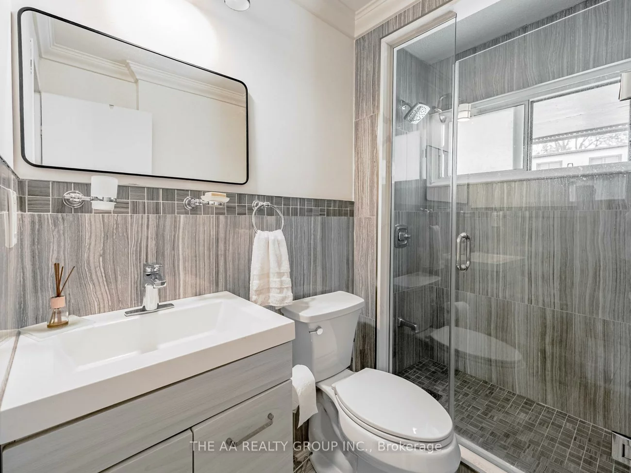 180, Mississauga Valley, Mississauga Valleys, Mississauga