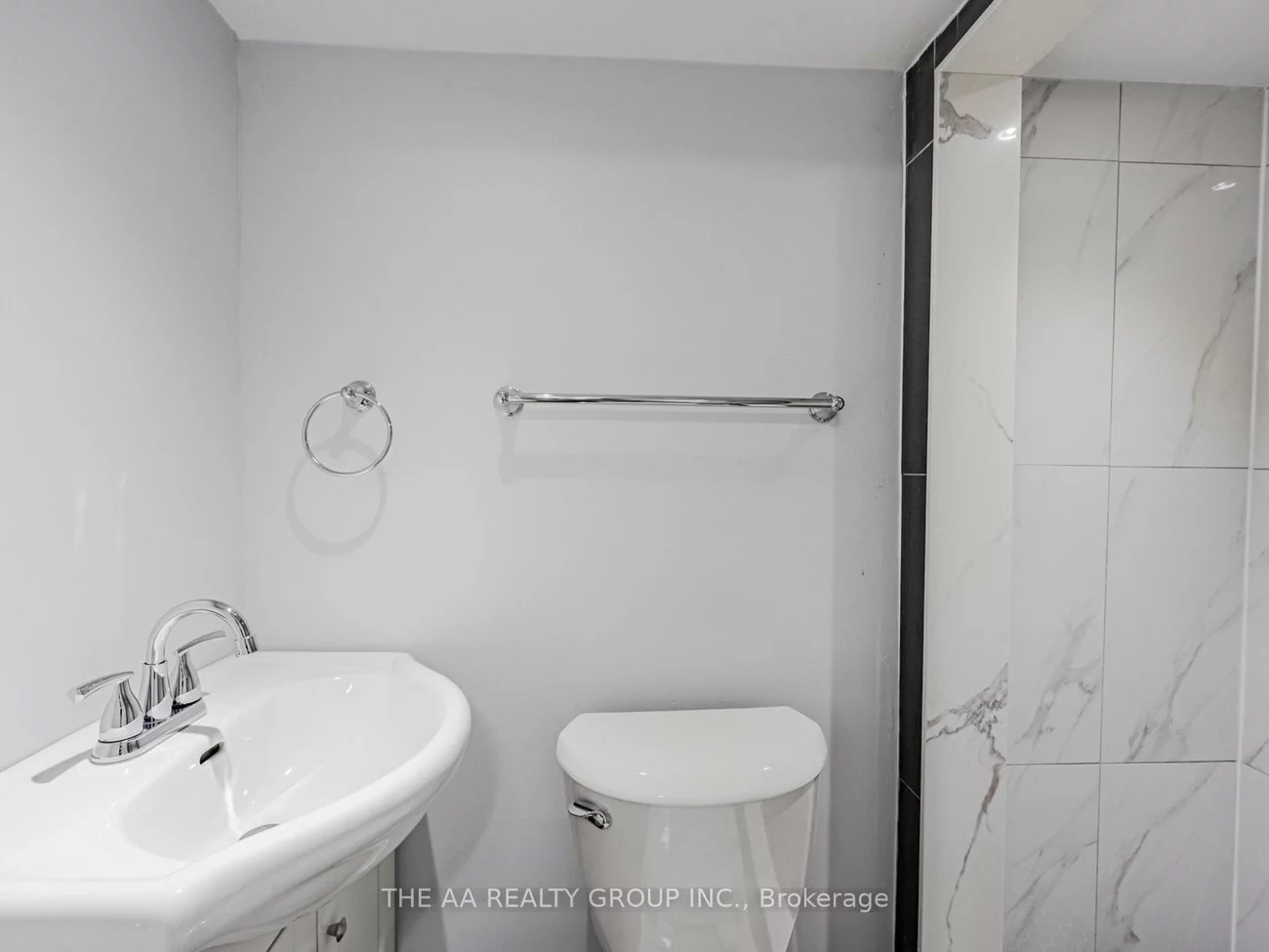 180, Mississauga Valley, Mississauga Valleys, Mississauga