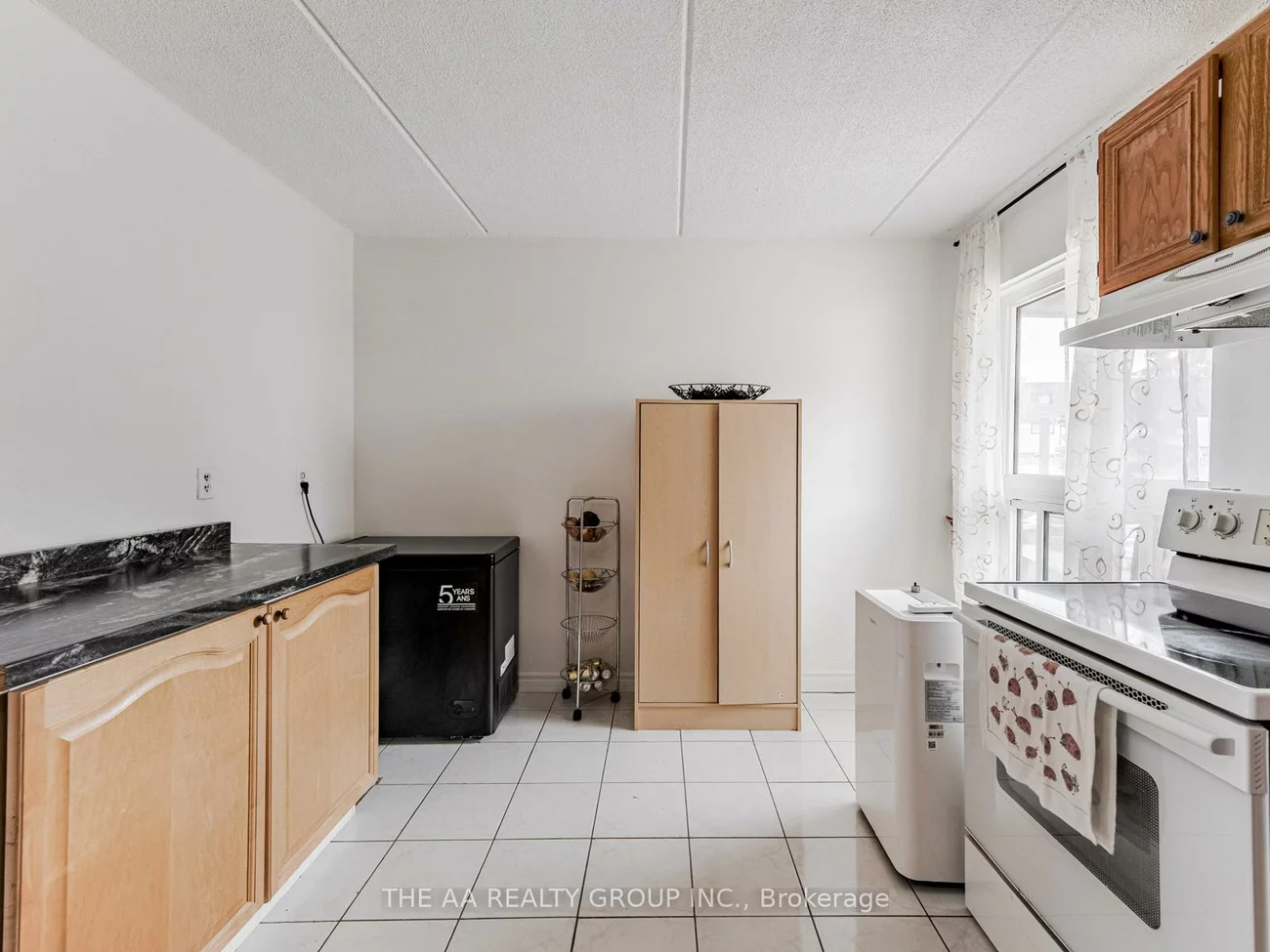 180, Mississauga Valley, Mississauga Valleys, Mississauga