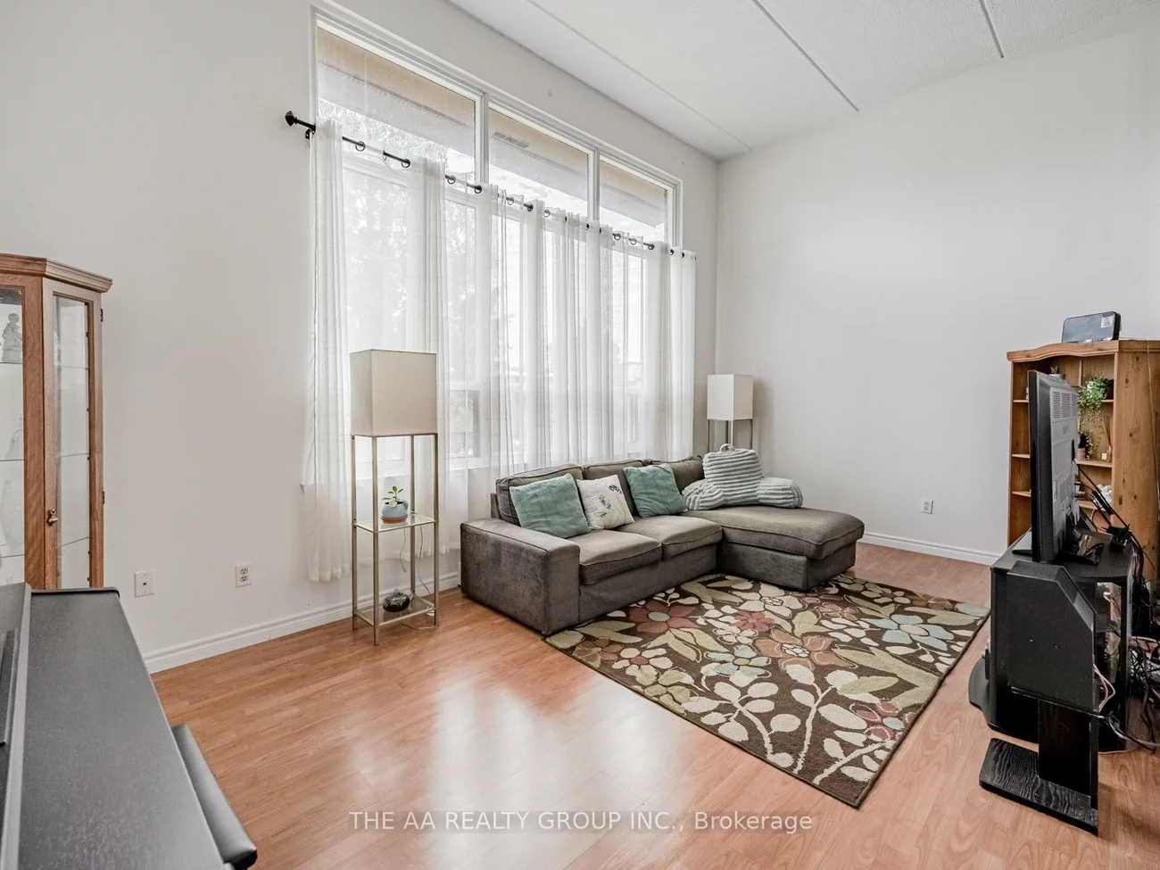 180, Mississauga Valley, Mississauga Valleys, Mississauga