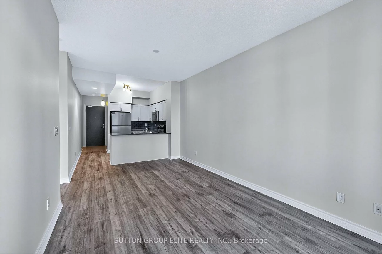 388, Prince Of Wales, City Centre, Mississauga