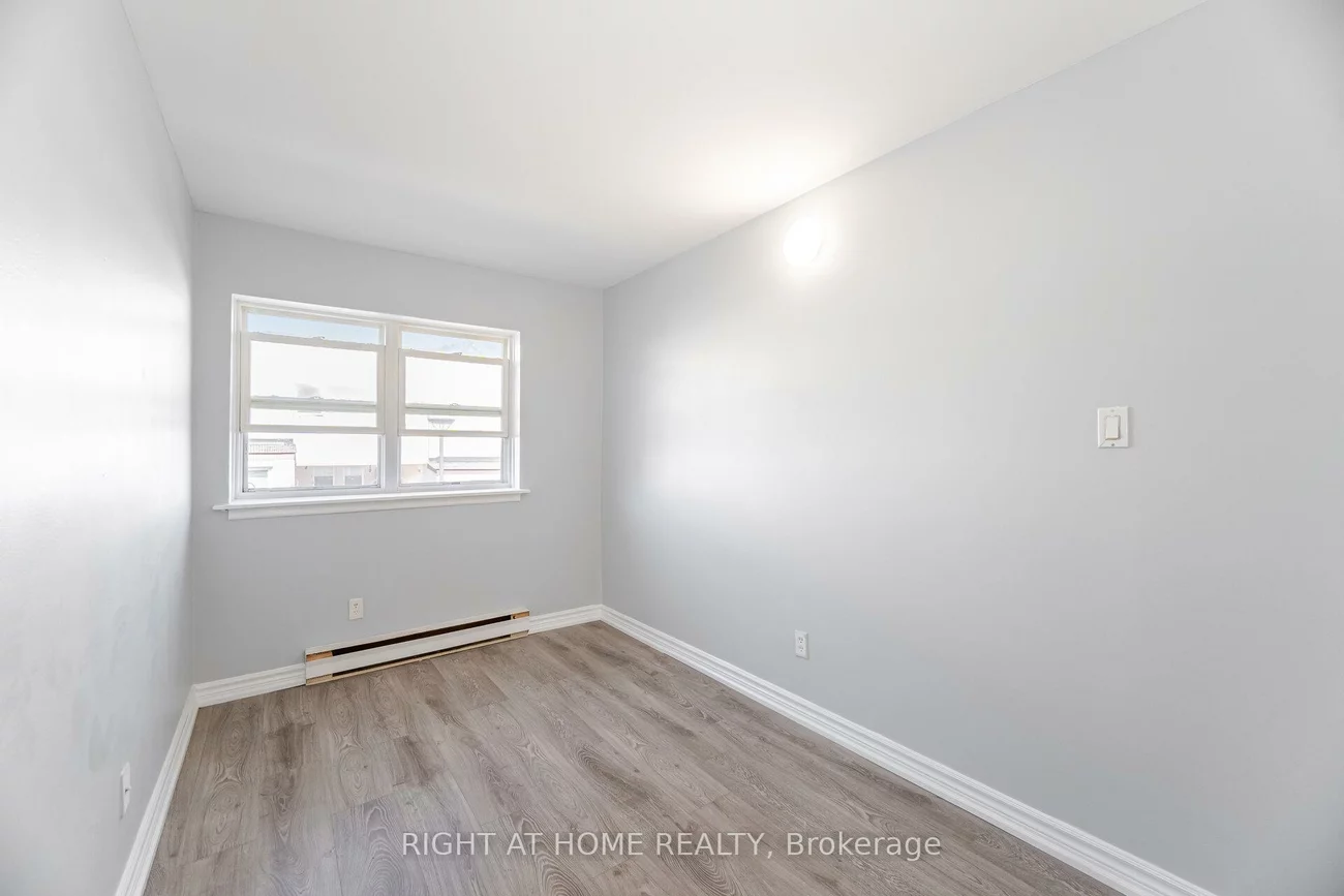 3050, Constitution, Applewood, Mississauga