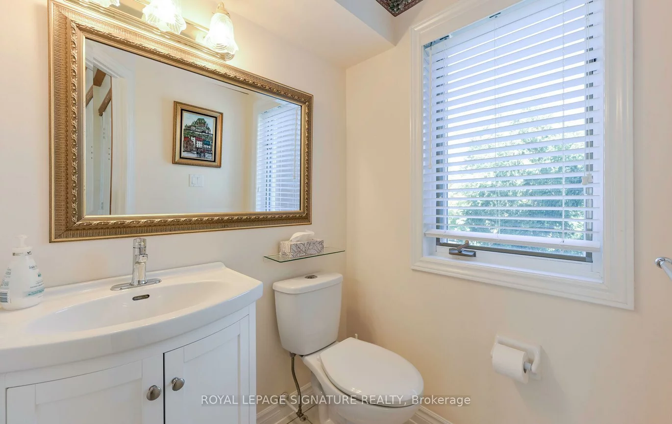 1232, Upper Village, Lakeview, Mississauga