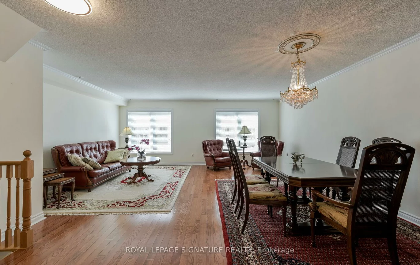 1232, Upper Village, Lakeview, Mississauga