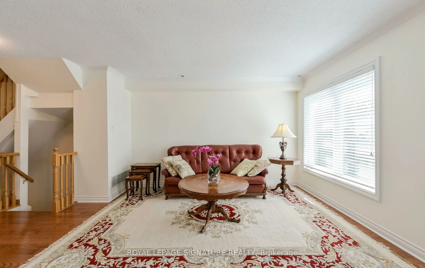 1232, Upper Village, Lakeview, Mississauga