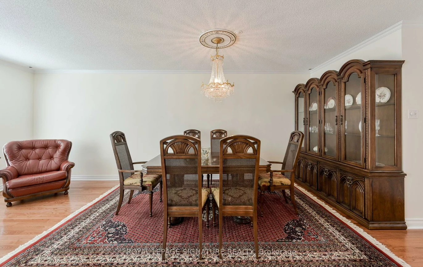 1232, Upper Village, Lakeview, Mississauga