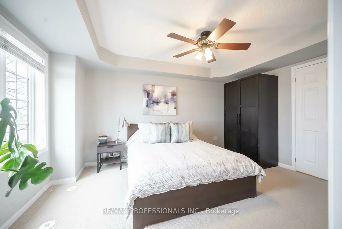 619, Dundas, Cooksville, Mississauga