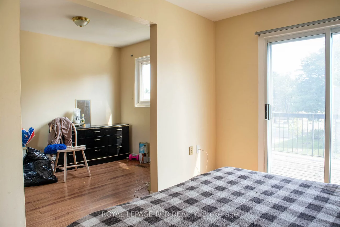 2315, Bromsgrove, Clarkson, Mississauga