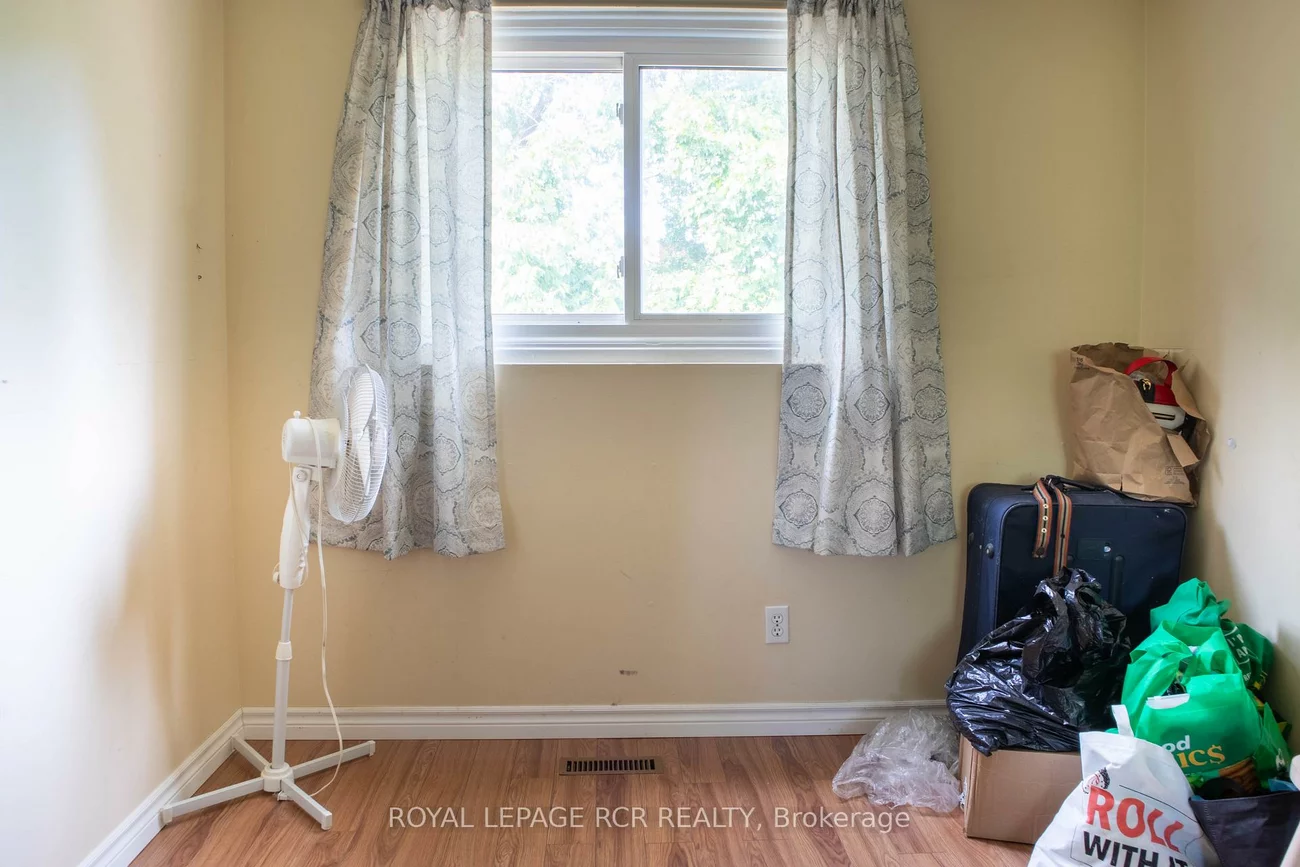 2315, Bromsgrove, Clarkson, Mississauga
