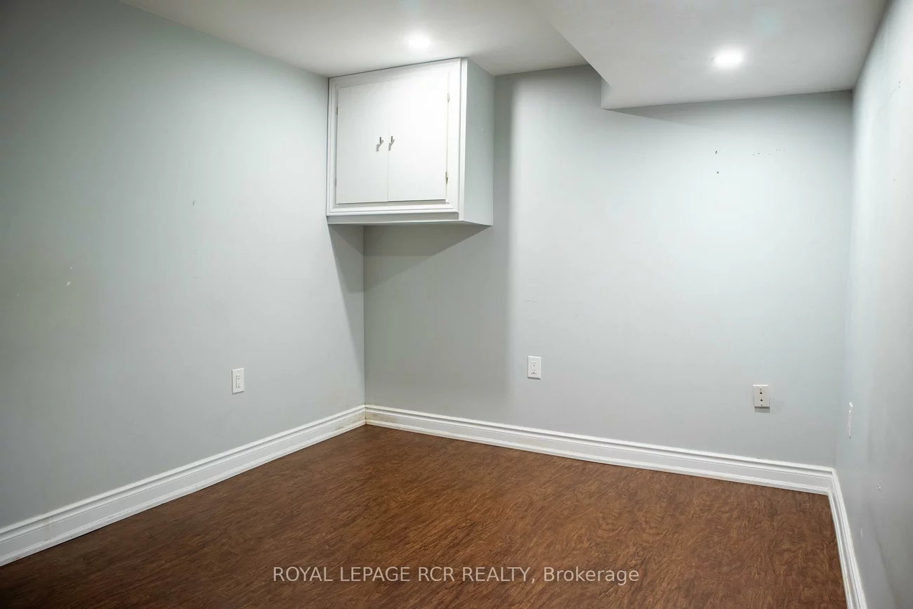 2315, Bromsgrove, Clarkson, Mississauga