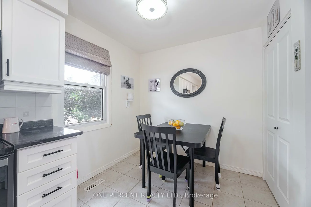7340, Copenhagen, Meadowvale, Mississauga