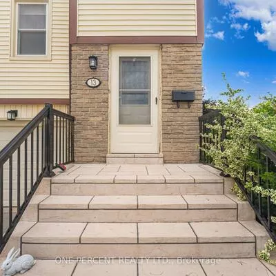 7340, Copenhagen, Meadowvale, Mississauga