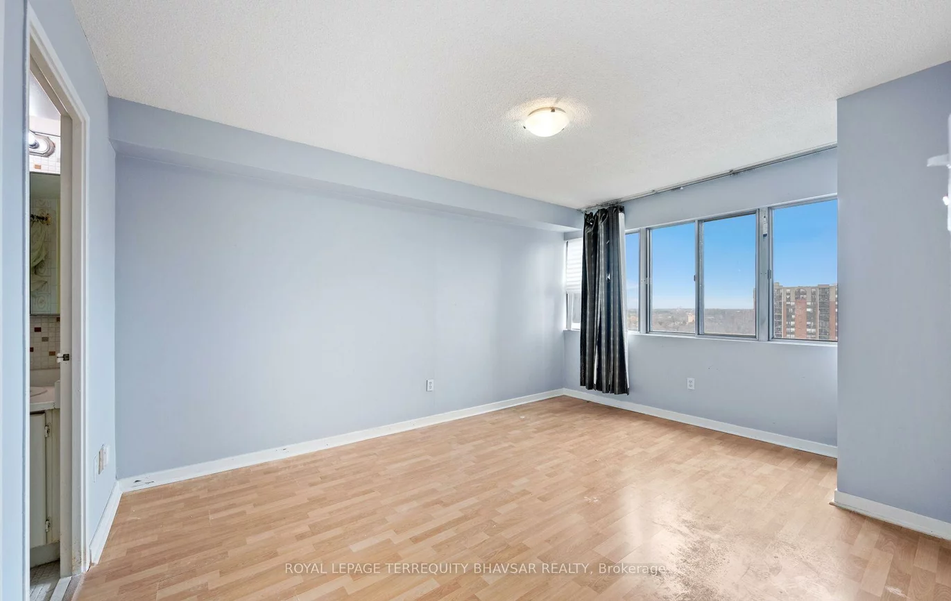 1580, Mississauga Valley, Mississauga Valleys, Mississauga