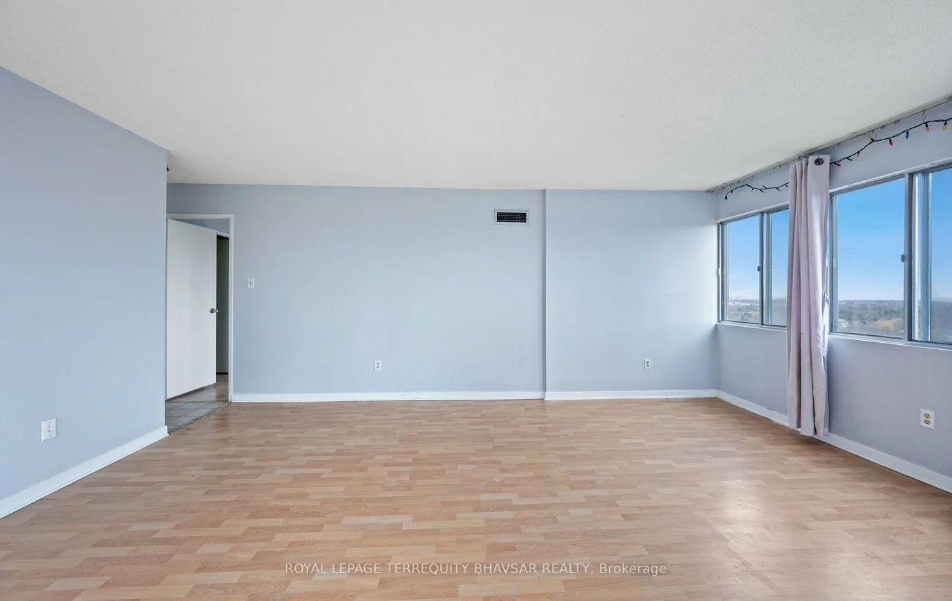 1580, Mississauga Valley, Mississauga Valleys, Mississauga