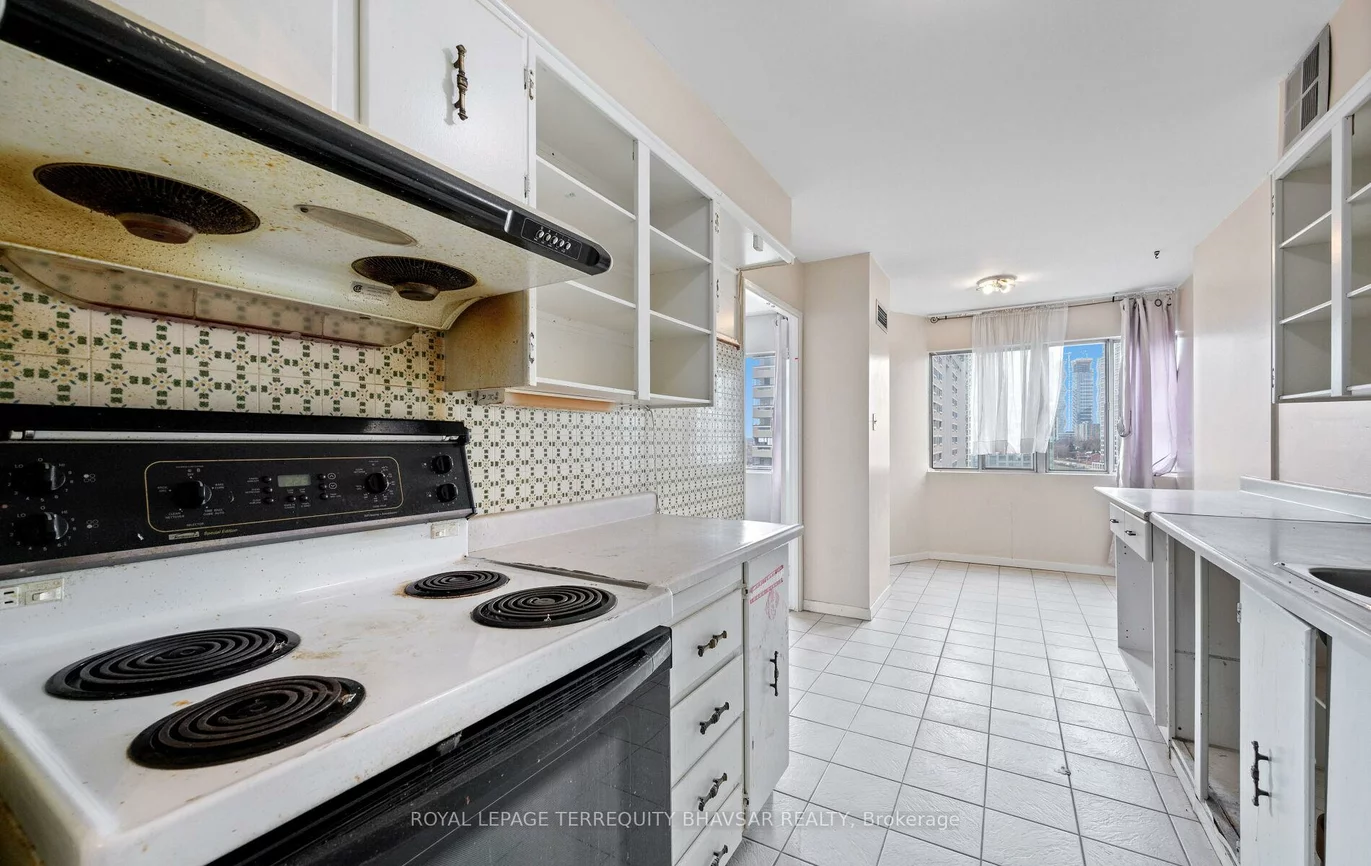 1580, Mississauga Valley, Mississauga Valleys, Mississauga