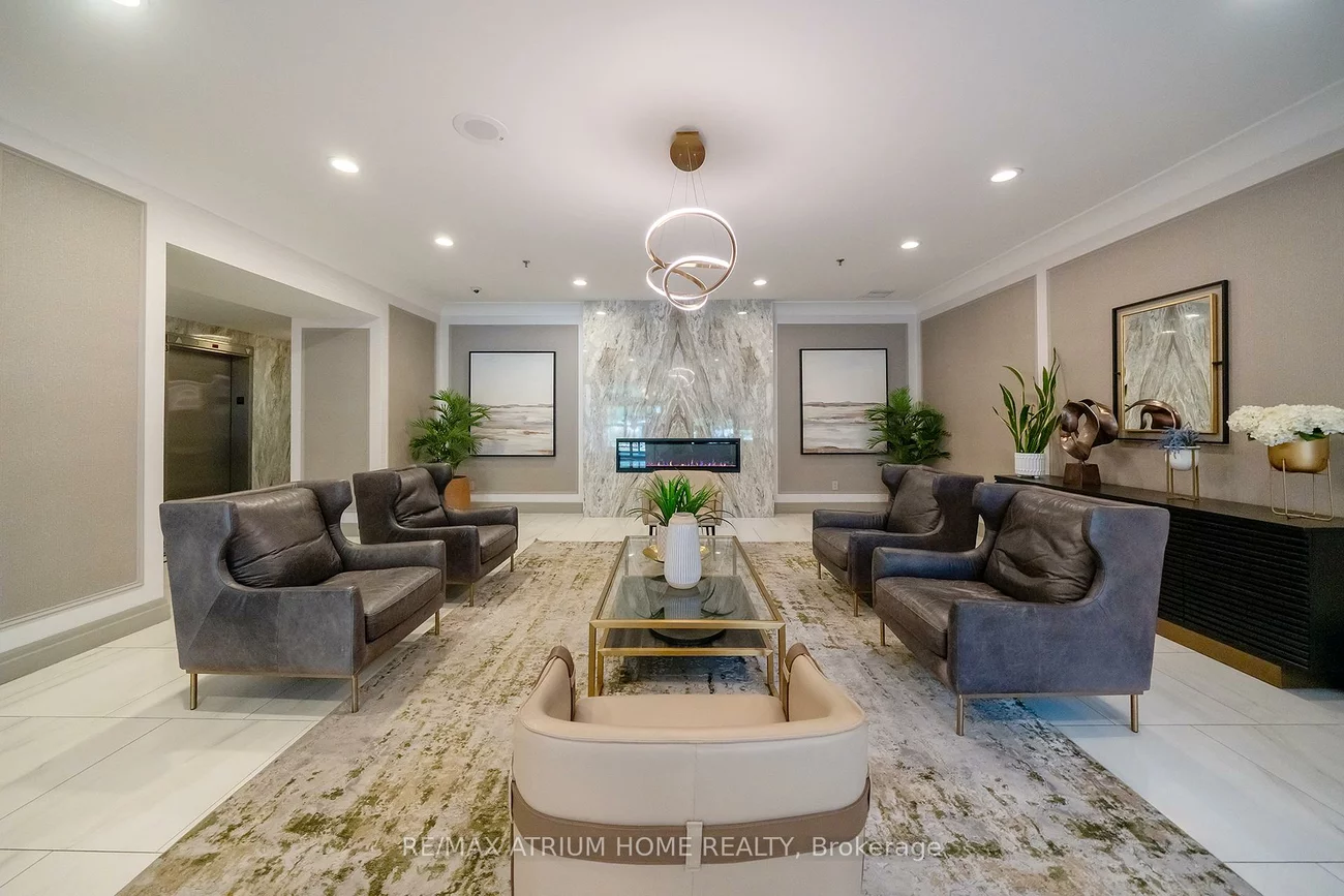 75, King, Cooksville, Mississauga
