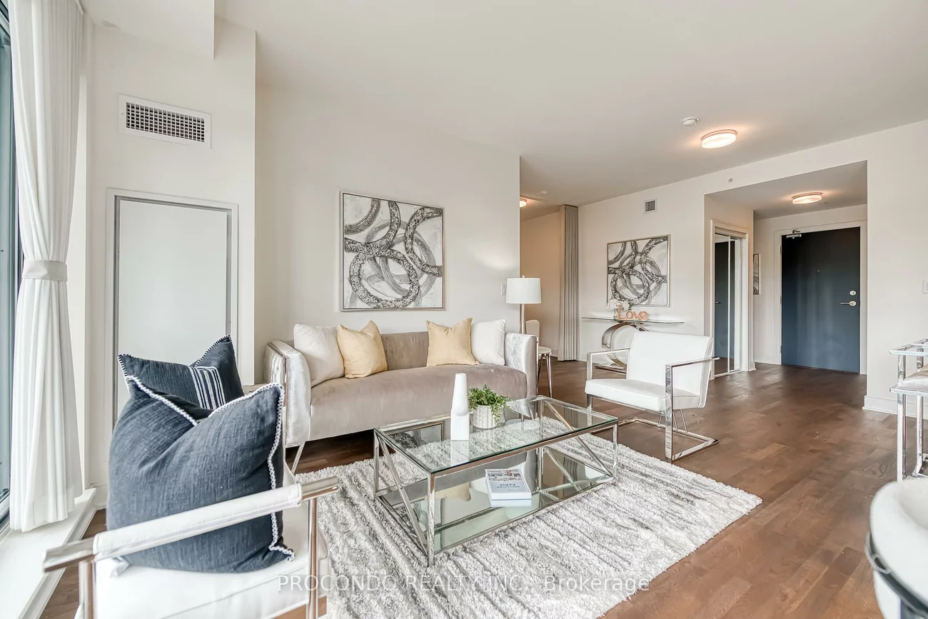 1575, Lakeshore, Clarkson, Mississauga