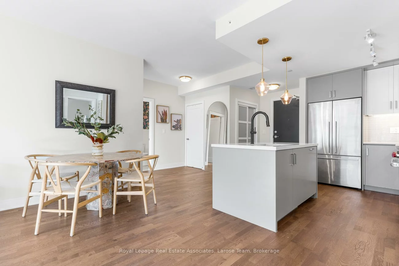 1575, Lakeshore, Clarkson, Mississauga