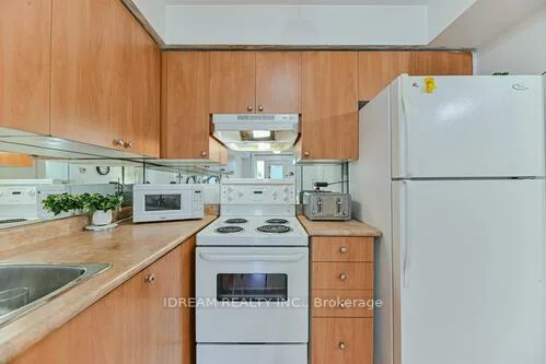 4620, Guildwood, Hurontario, Mississauga