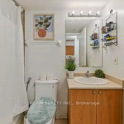 4620, Guildwood, Hurontario, Mississauga