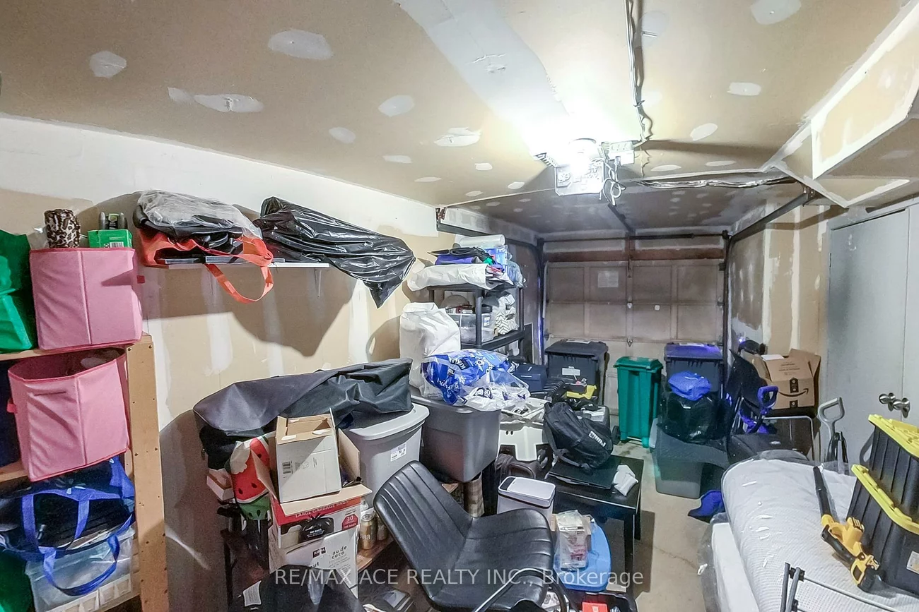1525, South Parade, East Credit, Mississauga