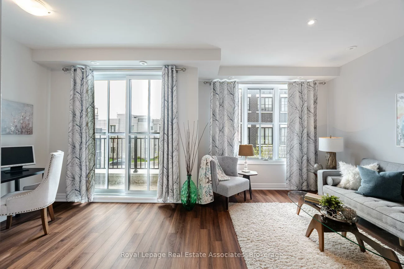 665, Cricklewood, Mineola, Mississauga