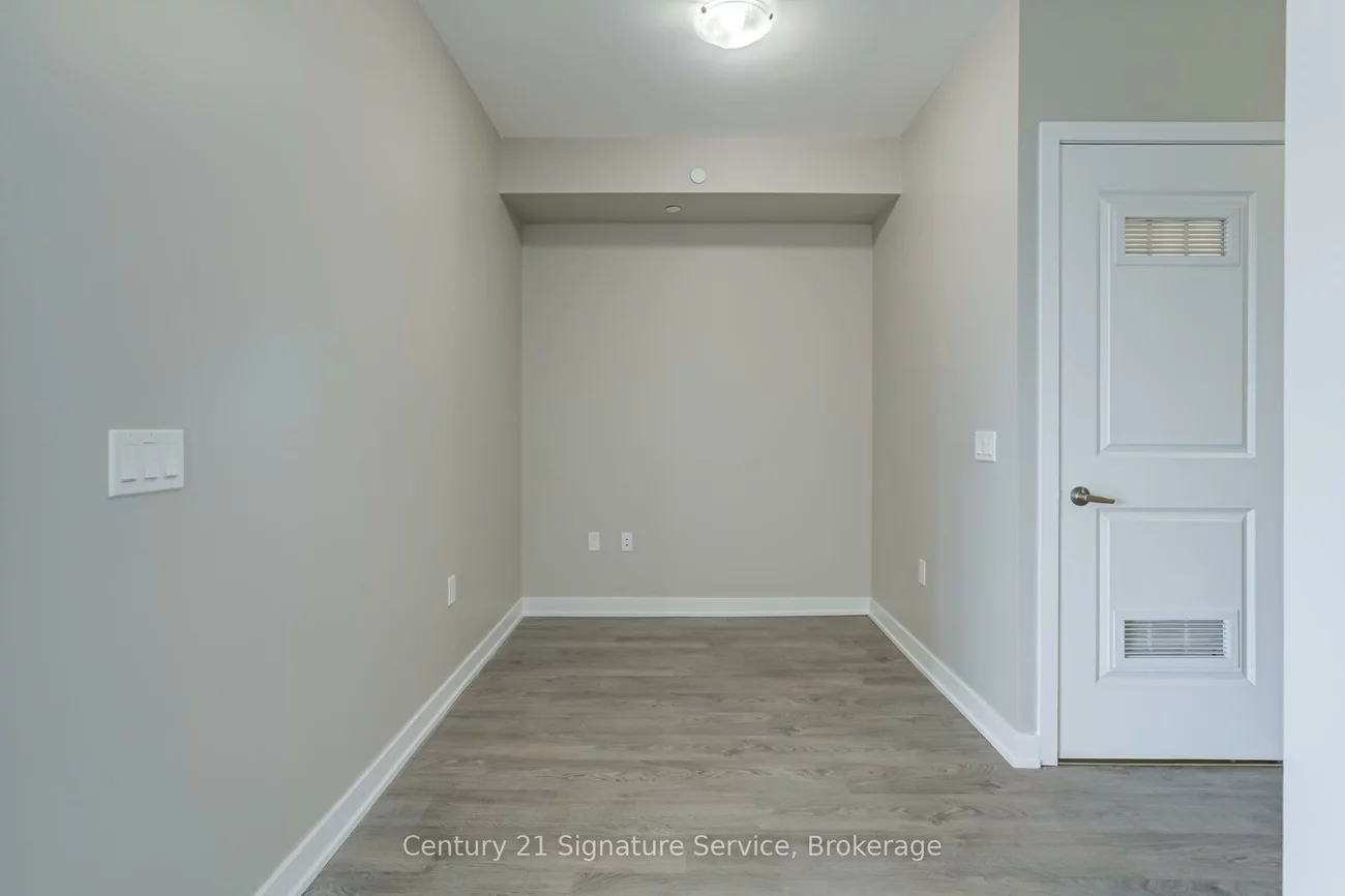4677, Glen Erin, Central Erin Mills, Mississauga