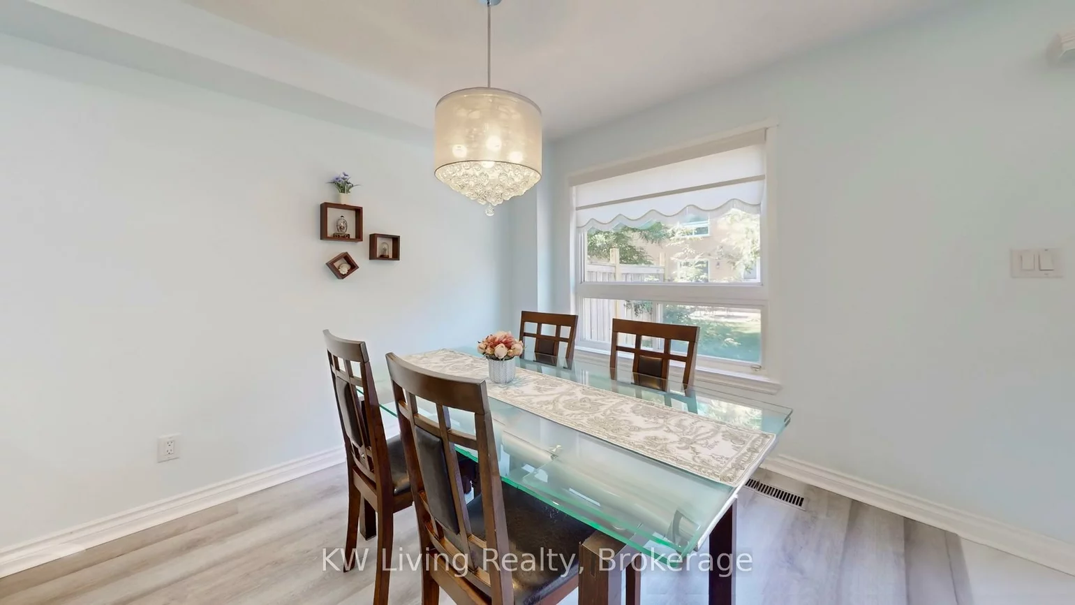 5260, McFarren, Central Erin Mills, Mississauga