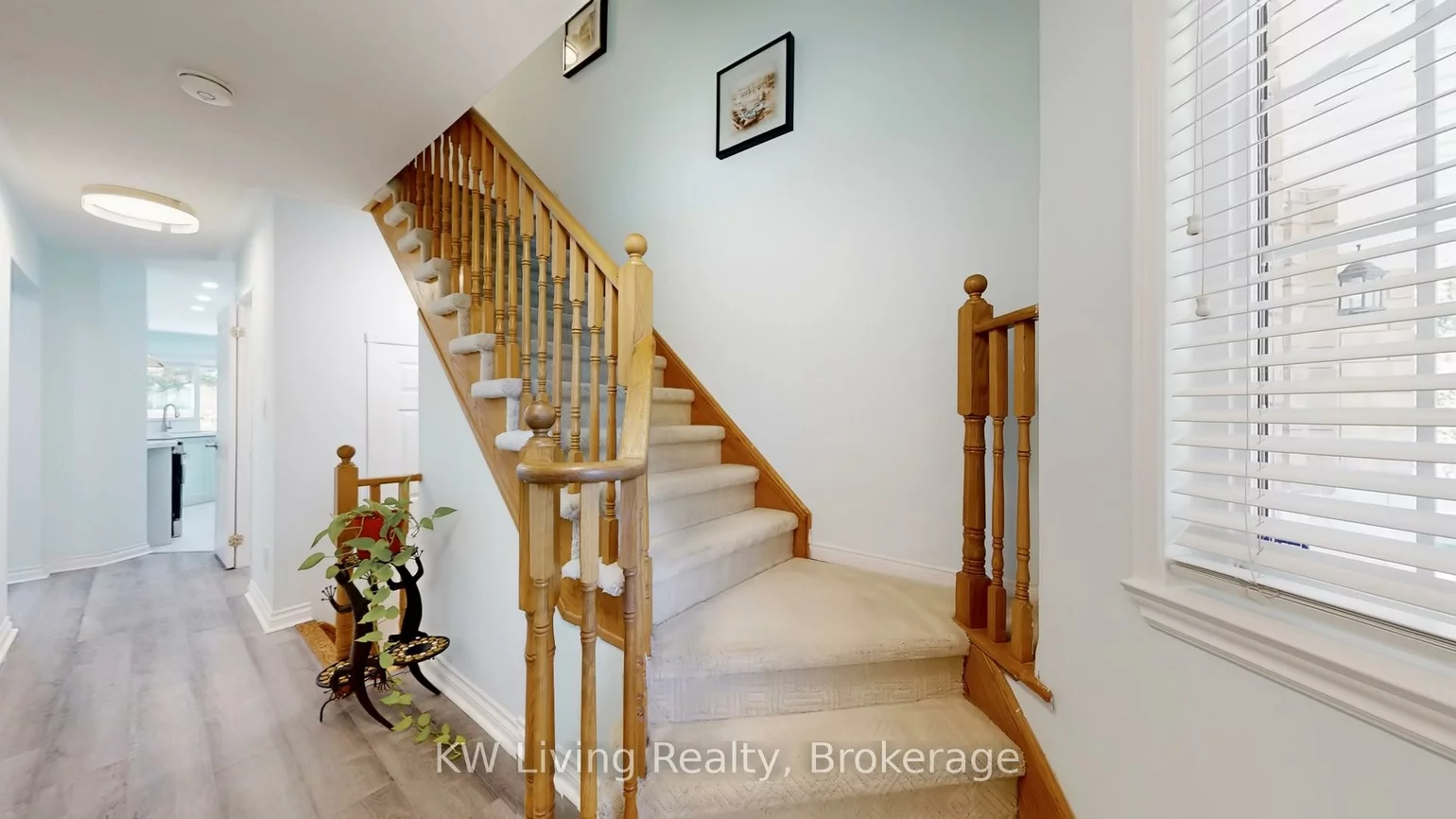 5260, McFarren, Central Erin Mills, Mississauga