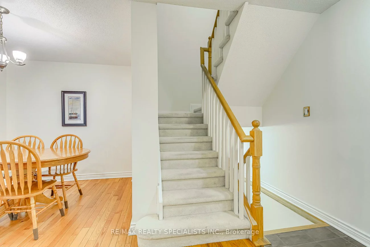 2199, Burnhamthorpe, Erin Mills, Mississauga