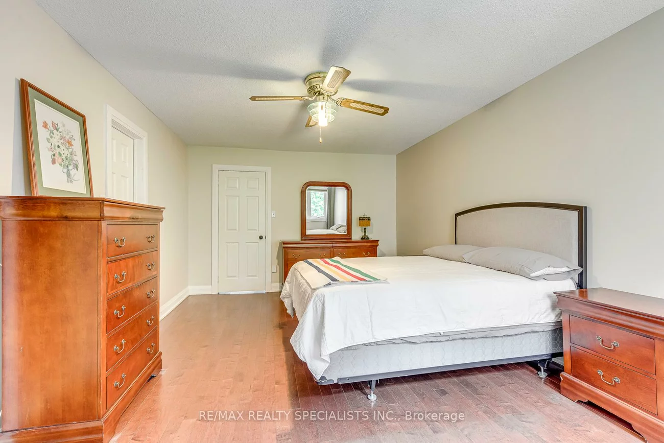 2199, Burnhamthorpe, Erin Mills, Mississauga