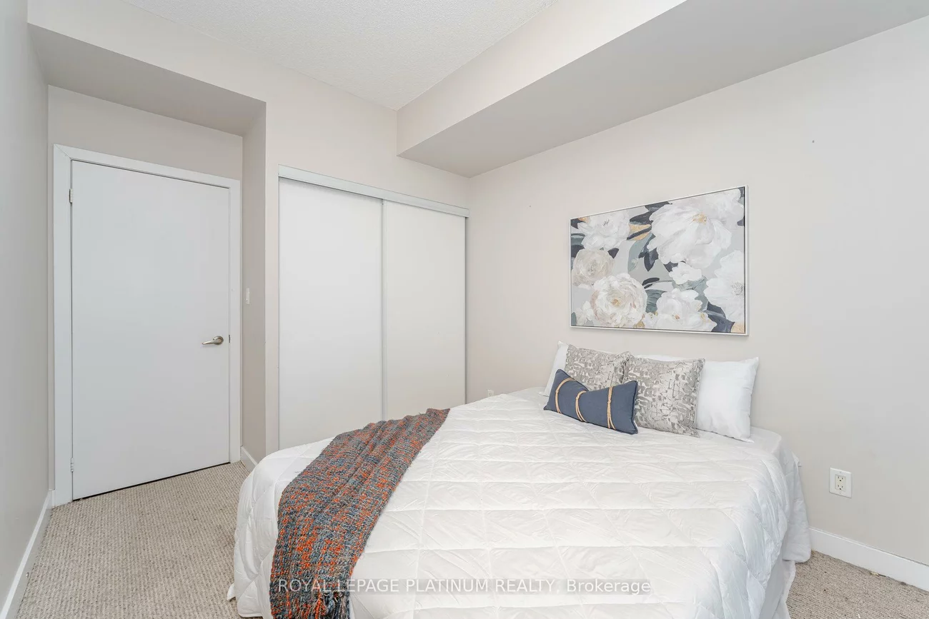 4065, Brickstone, Creditview, Mississauga