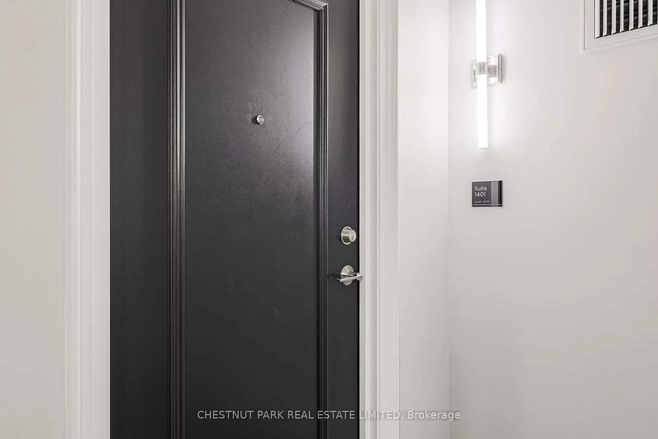 220, Forum, Hurontario, Mississauga