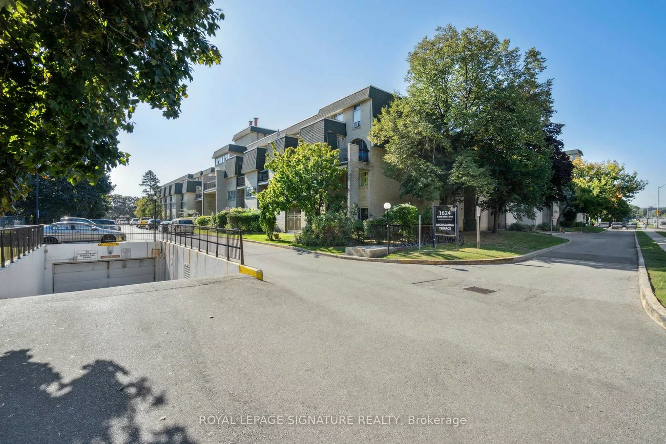1624, Bloor, Applewood, Mississauga