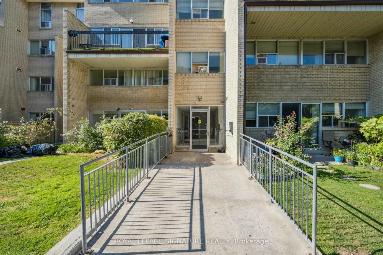 1624, Bloor, Applewood, Mississauga